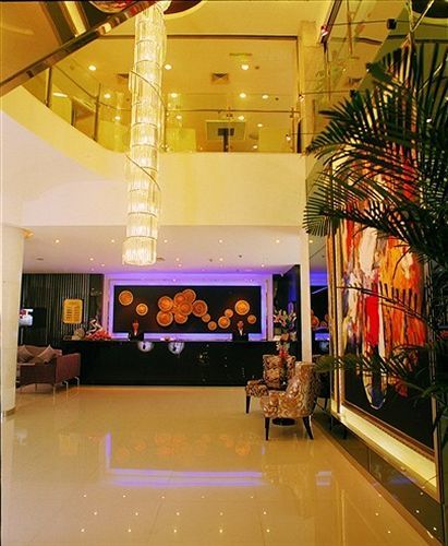 Radiance Hotel Xangai Exterior foto